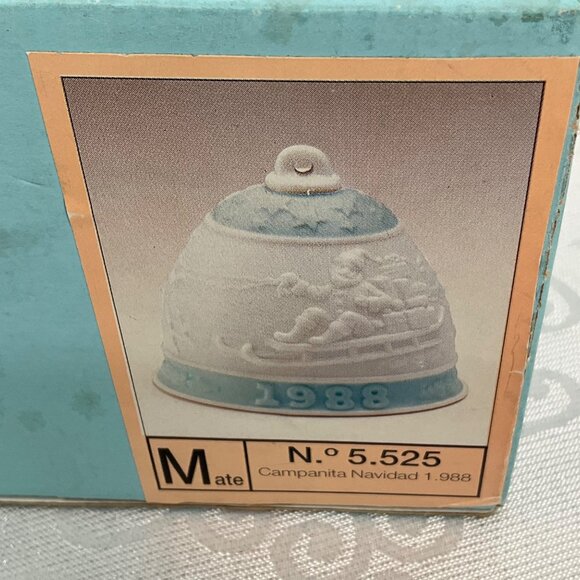 Lladro 1988 Collectors Porcelain Bell Ornament 5.525 Campanita Navidad - Picture 8 of 8